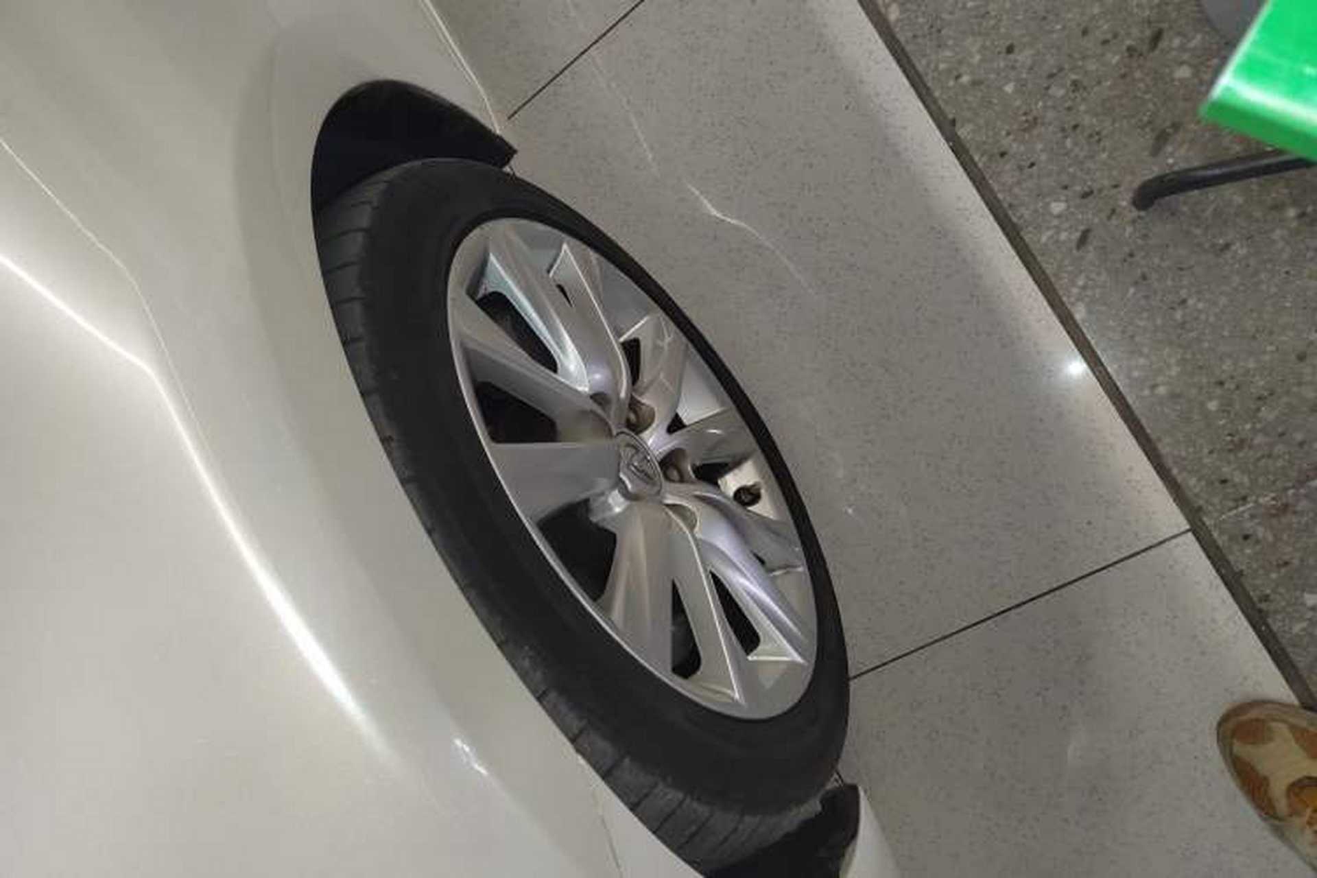 Used Lexus IS 2015 200T Fēngshàng Edition Exterior 4