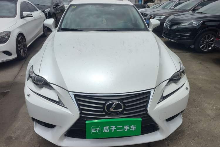 Used Lexus IS 2015 200T Leading Edition Front