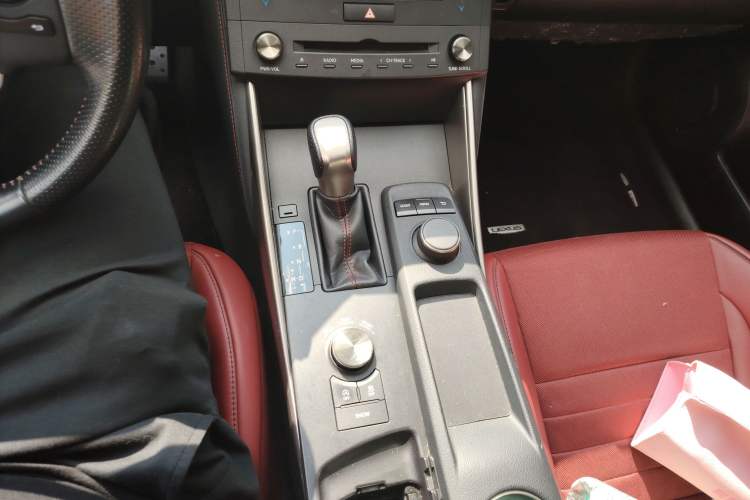 Used Lexus IS 2015 200t F SPORT Gear Lever