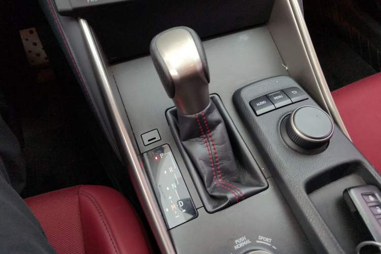 Used Lexus IS 2015 200t F SPORT Gear Lever