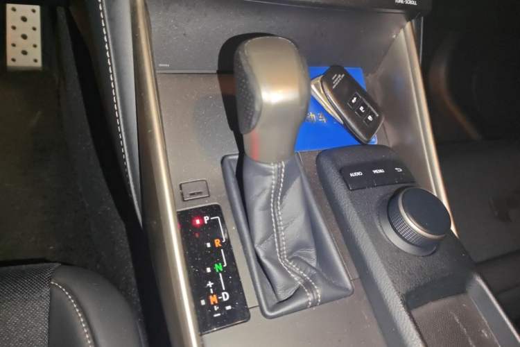 Used Lexus IS 2015 200t F SPORT Gear Lever