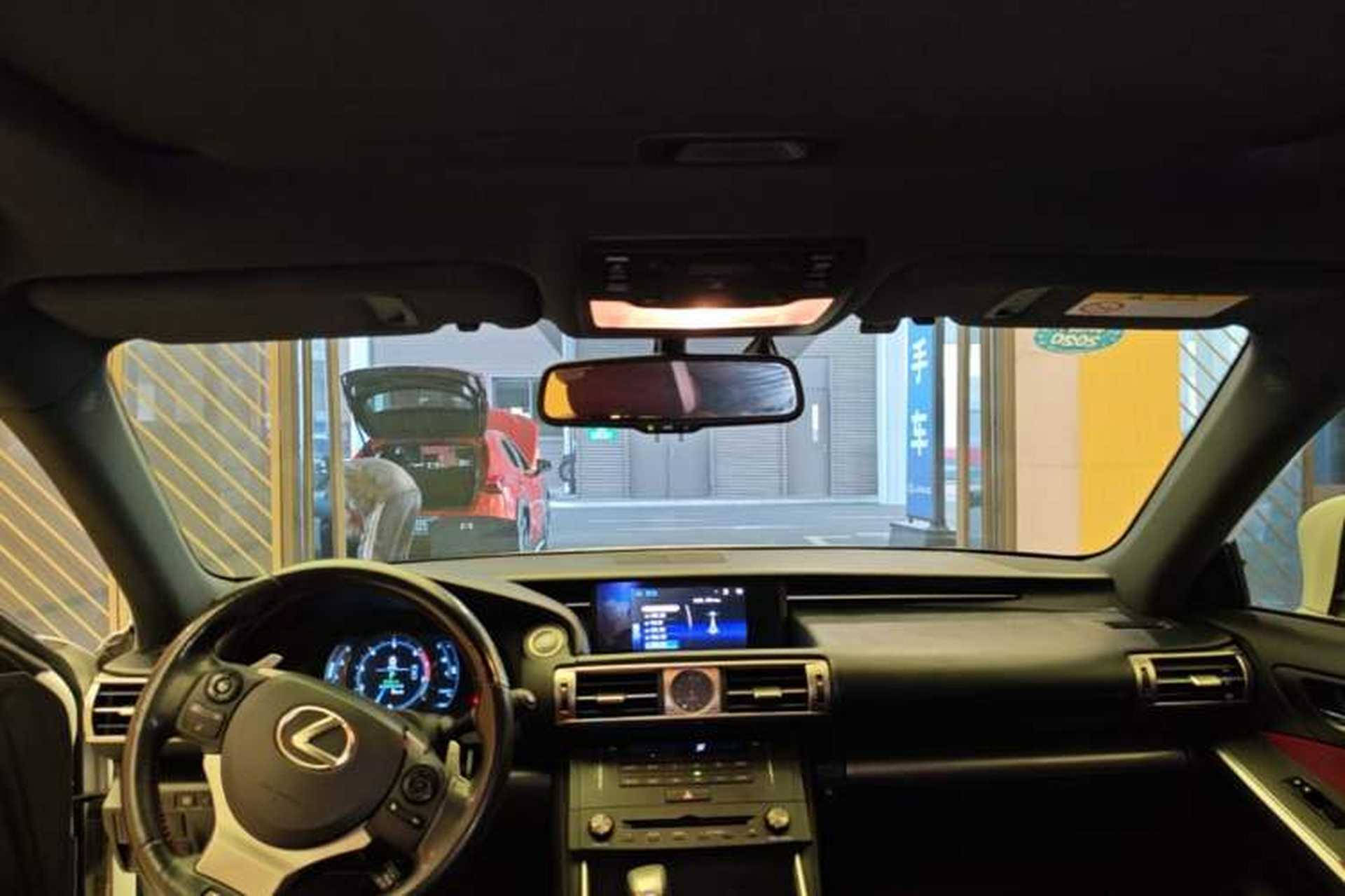 Used Lexus IS 2015 200t F SPORT Headliner