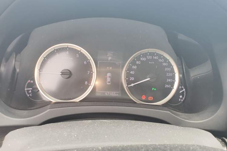 Used Lexus IS 2015 200T Leading Edition Instrument Cluster