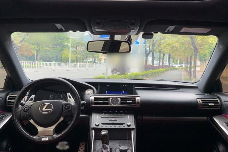 Used Lexus IS 2015 200t F SPORT Interior 1