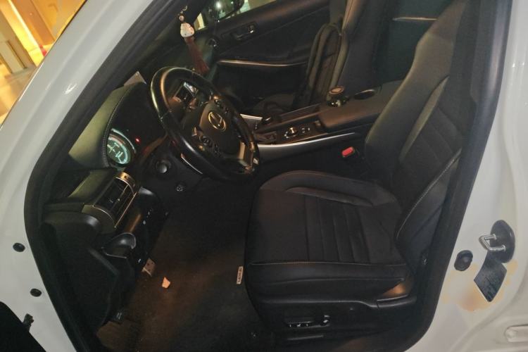 Used Lexus IS 2015 200t F SPORT Left Front Seat