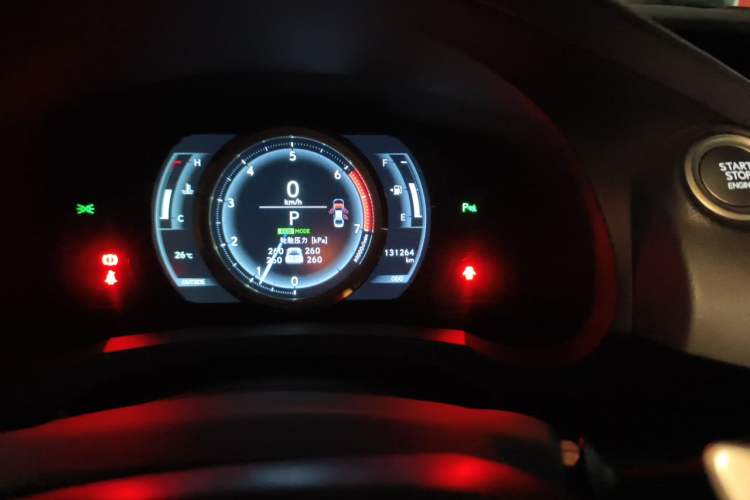 Used Lexus IS 2015 200t F SPORT Odometer Close Up