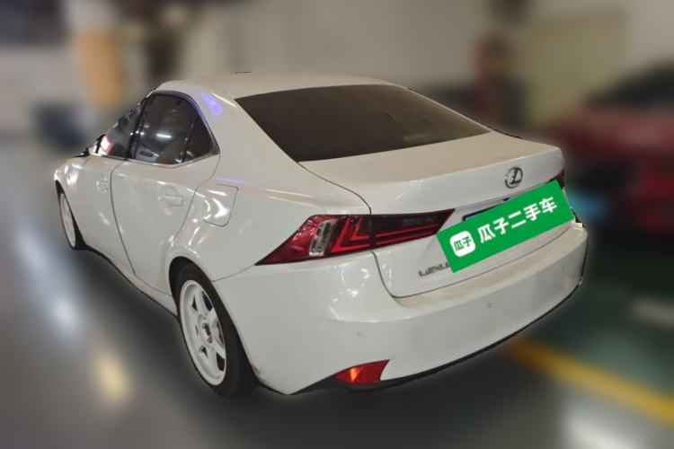 Used Lexus IS 2015 200t F SPORT Rear Left 45 Deg