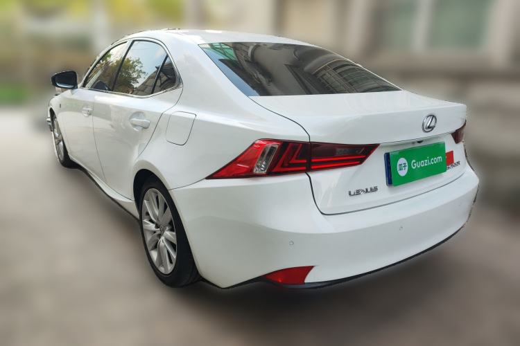 Used Lexus IS 2015 200t F SPORT Rear Left 45 Deg