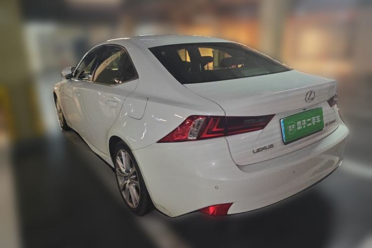 Used Lexus IS 2015 200t F SPORT Rear Left 45 Deg