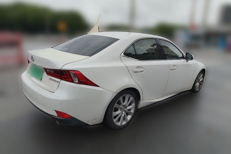 Used Lexus IS 2015 200T Leading Edition Rear Right 45 Deg