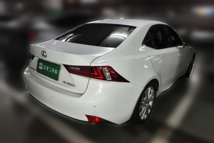Used Lexus IS 2015 200t F SPORT Rear Right 45 Deg