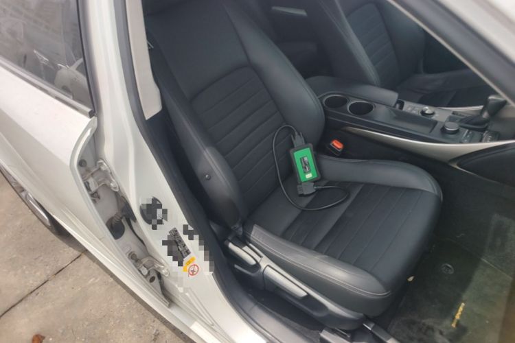 Used Lexus IS 2015 200T Leading Edition Right Front Seat