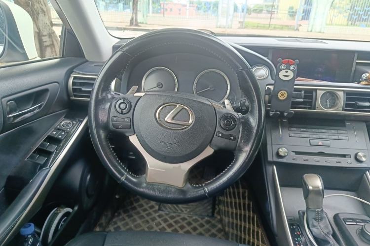 Used Lexus IS 2015 200T Leading Edition Steering Wheel