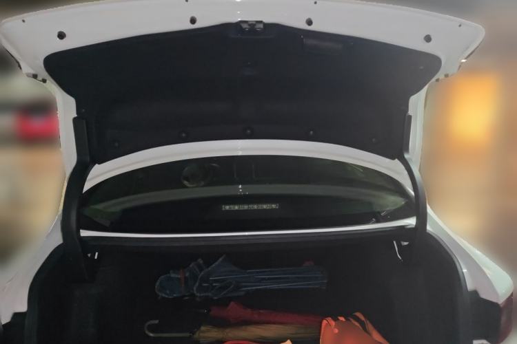 Used Lexus IS 2015 200t F SPORT Trunk