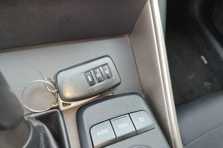 Used Lexus IS 2015 200T Leading Edition Vehicle Key