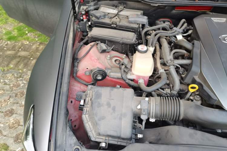 Used Lexus IS 2017 300 Leading Edition Engine Bay Right