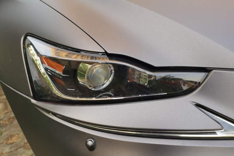Used Lexus IS 2017 300 Leading Edition Right Front Headlight