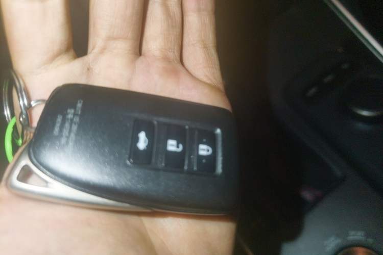 Used Lexus IS 2017 300 F SPORT Edition Vehicle Key