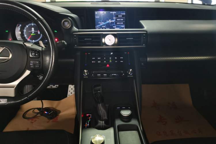 Used Lexus IS 2017 300 F SPORT Edition Audio And AC Panel