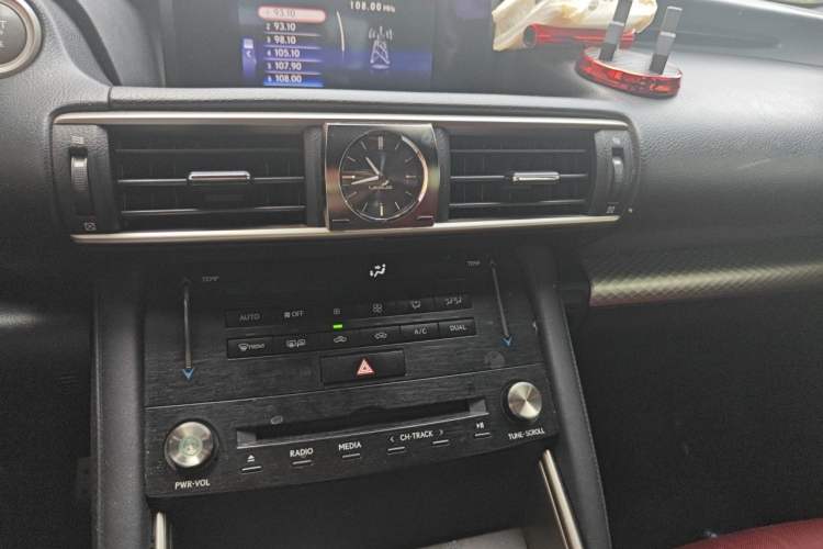 Used Lexus IS 2017 300 F SPORT Edition Audio And AC Panel