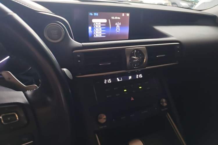 Used Lexus IS 2017 300 Leading Edition Audio And AC Panel