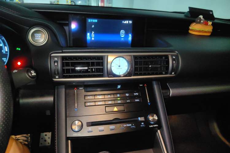 Used Lexus IS 2017 300 F SPORT Edition Audio And AC Panel