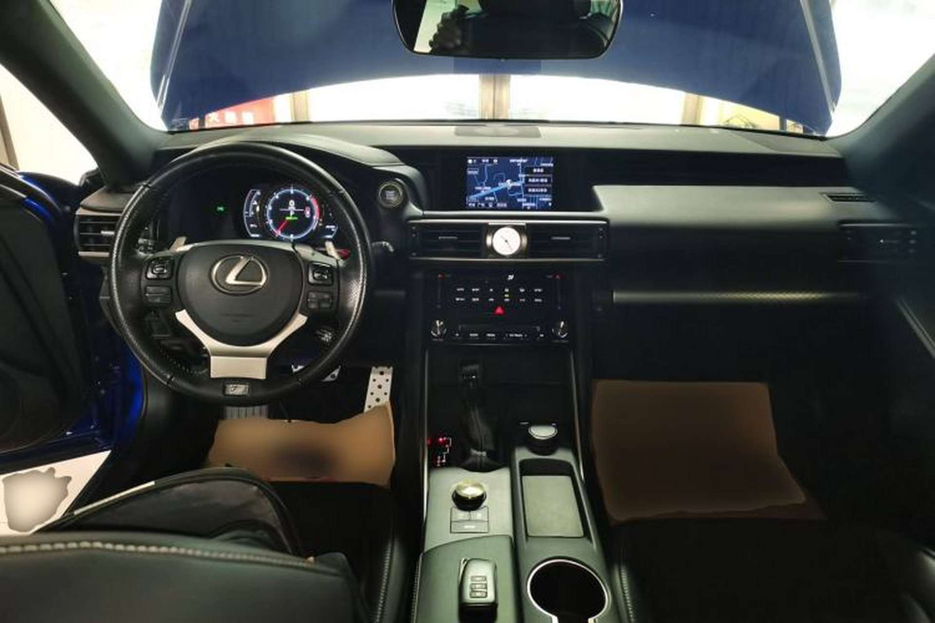 Used Lexus IS 2017 300 F SPORT Edition Center Console
