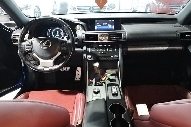Used Lexus IS 2017 300 F SPORT Edition Center Console