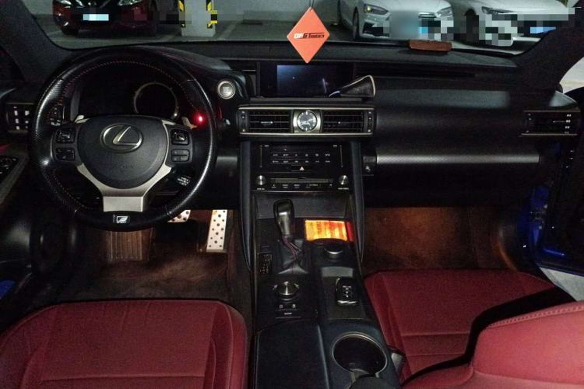 Used Lexus IS 2017 300 F SPORT Edition Center Console