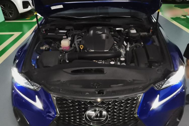 Used Lexus IS 2017 300 F SPORT Edition Engine Bay