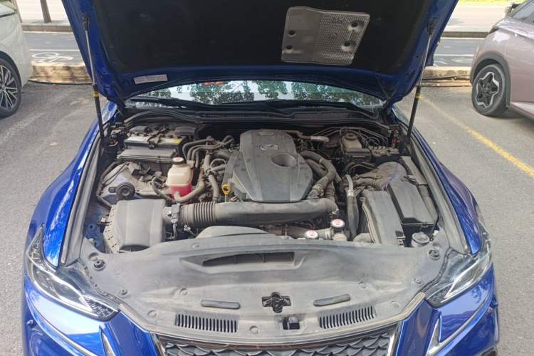 Used Lexus IS 2017 300 F SPORT Edition Engine Bay