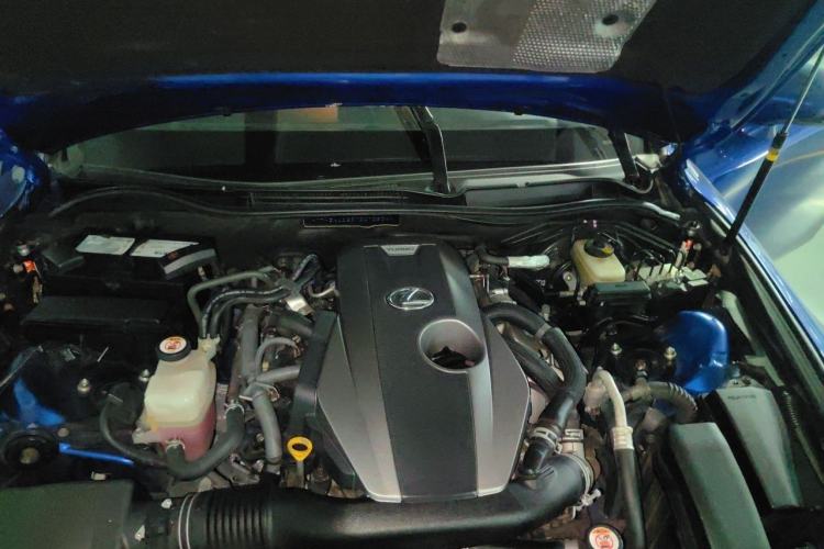 Used Lexus IS 2017 300 F SPORT Edition Engine Bay