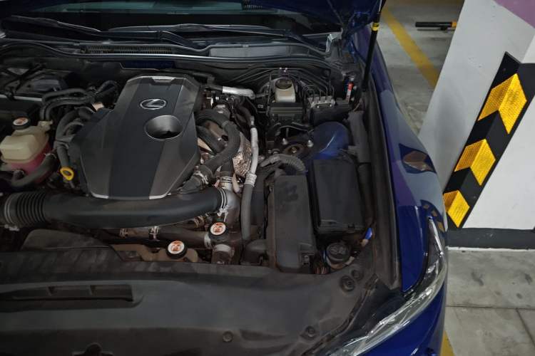 Used Lexus IS 2017 300 F SPORT Edition Engine Bay Left