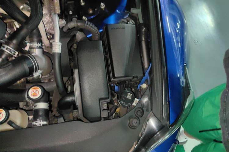 Used Lexus IS 2017 300 F SPORT Edition Engine Bay Left