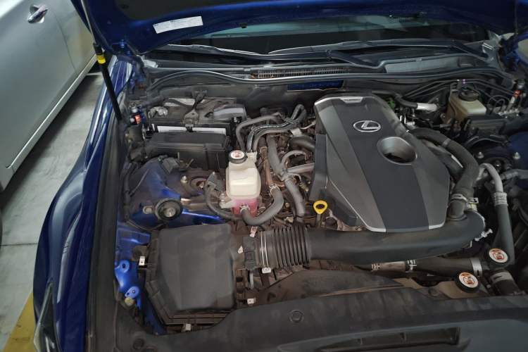 Used Lexus IS 2017 300 F SPORT Edition Engine Bay Right