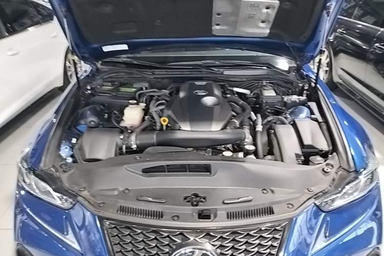 Used Lexus IS 2017 300 F SPORT Edition Engine Bay