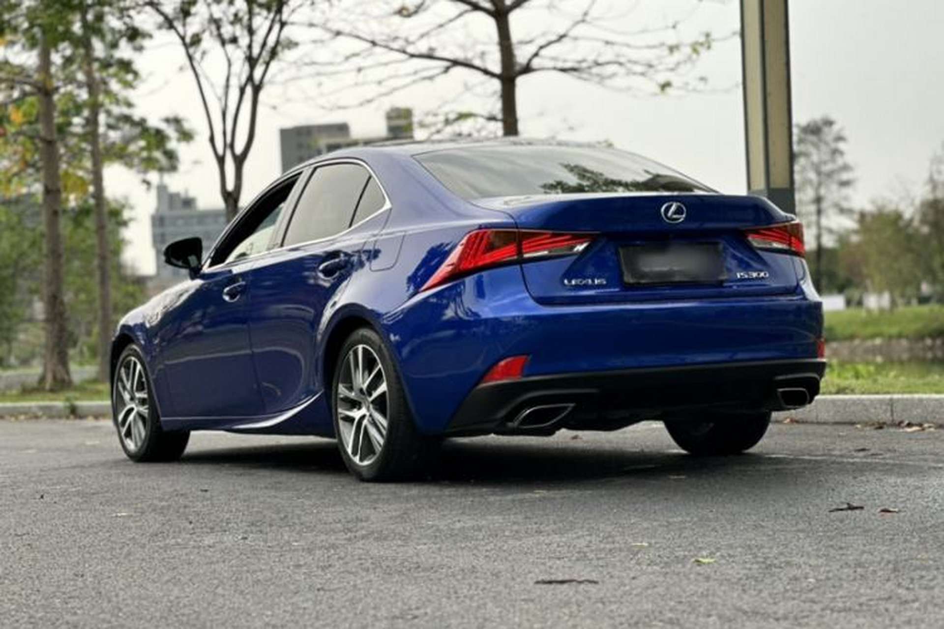 Used Lexus IS 2017 300 F SPORT Edition Exterior 1