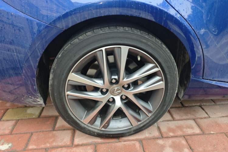Used Lexus IS 2017 300 F SPORT Edition Exterior 3