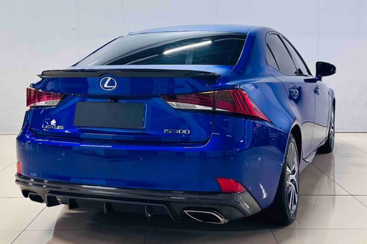 Used Lexus IS 2017 300 F SPORT Edition Exterior 4