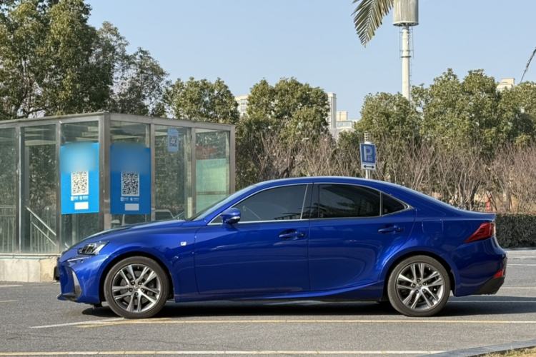 Used Lexus IS 2017 300 F SPORT Edition Exterior 6