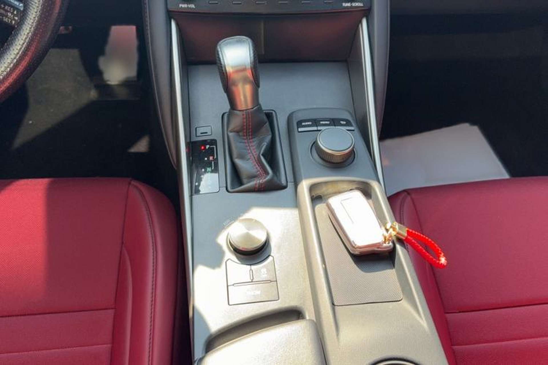 Used Lexus IS 2017 300 F SPORT Edition Gear Lever