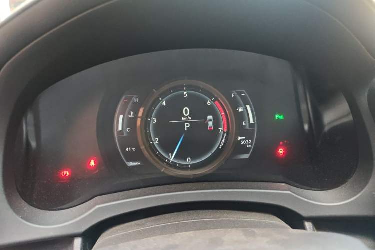 Used Lexus IS 2017 300 F SPORT Edition Instrument Cluster