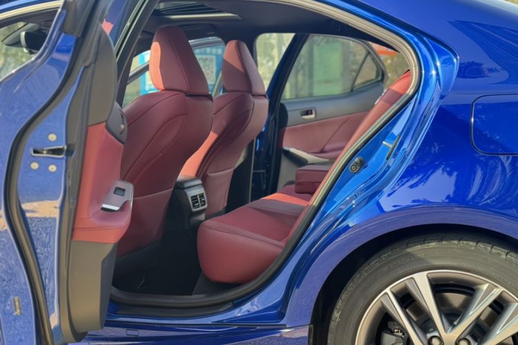 Used Lexus IS 2017 300 F SPORT Edition Interior 7
