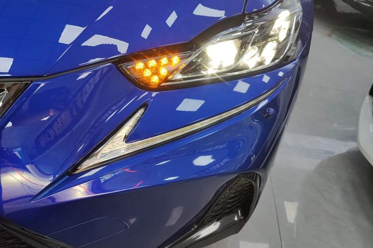 Used Lexus IS 2017 300 F SPORT Edition Left Front Headlight