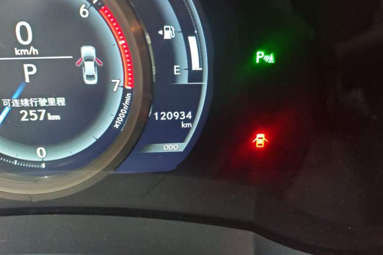 Used Lexus IS 2017 300 F SPORT Edition Odometer Close Up