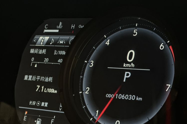 Used Lexus IS 2017 300 F SPORT Edition Odometer Close Up