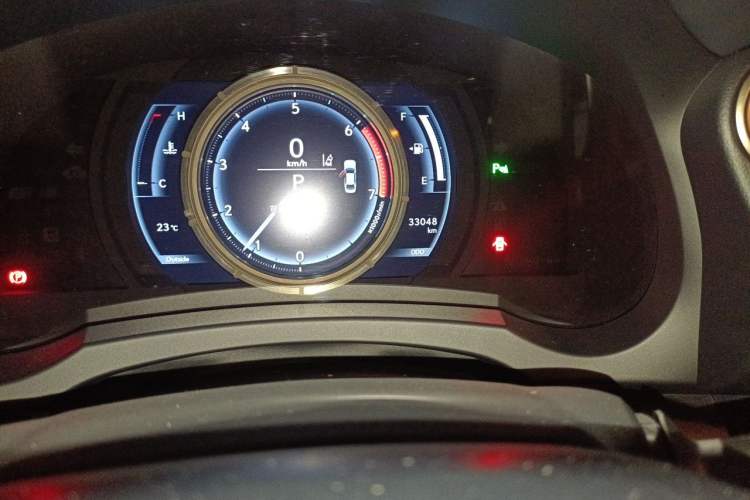 Used Lexus IS 2017 300 F SPORT Edition Odometer Close Up
