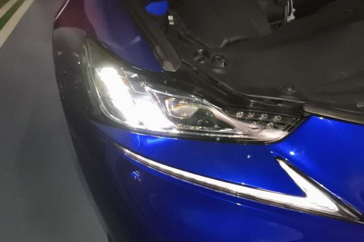 Used Lexus IS 2017 300 F SPORT Edition Right Front Headlight