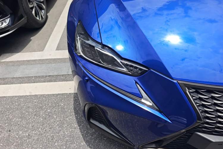 Used Lexus IS 2017 300 F SPORT Edition Right Front Headlight