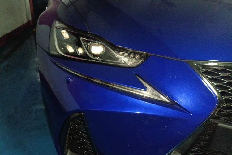 Used Lexus IS 2017 300 F SPORT Edition Right Front Headlight